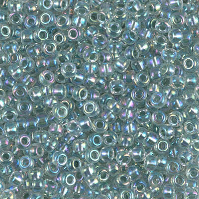 8-263  Seafoam green lined crystal AB - 35g