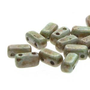 BRC-65455AL  Opaque ultra green luster - 50 beads