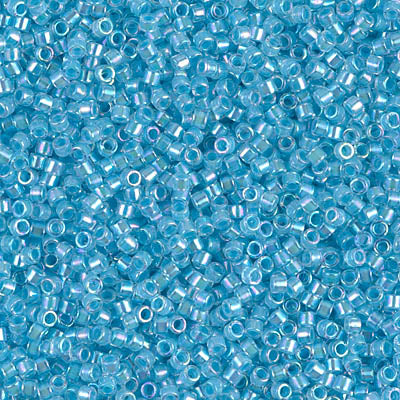 11DB-057  Aqua lined crystal AB - 7.6g