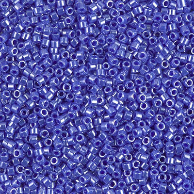 11DB-1569   Opaque cyan blue luster - 7.6g