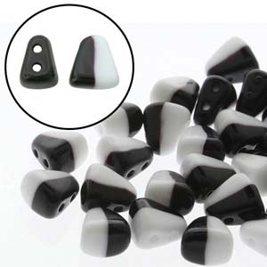 NB65-03849 Duet opaque black/white - 50 beads