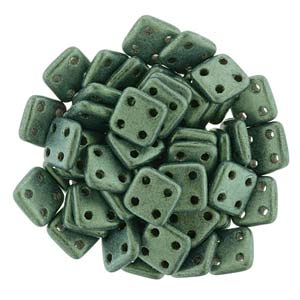 QUT06-79051  Metallic light green suede - 50 beads